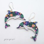 pendientes divertidos de papel reciclado delfines