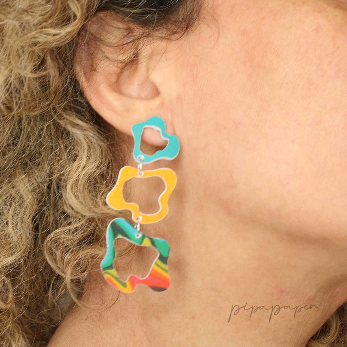pendientes-alegres-originales-reciclado-ecologico-divertido–55 pendiente-aro-irregular-originales-artesania