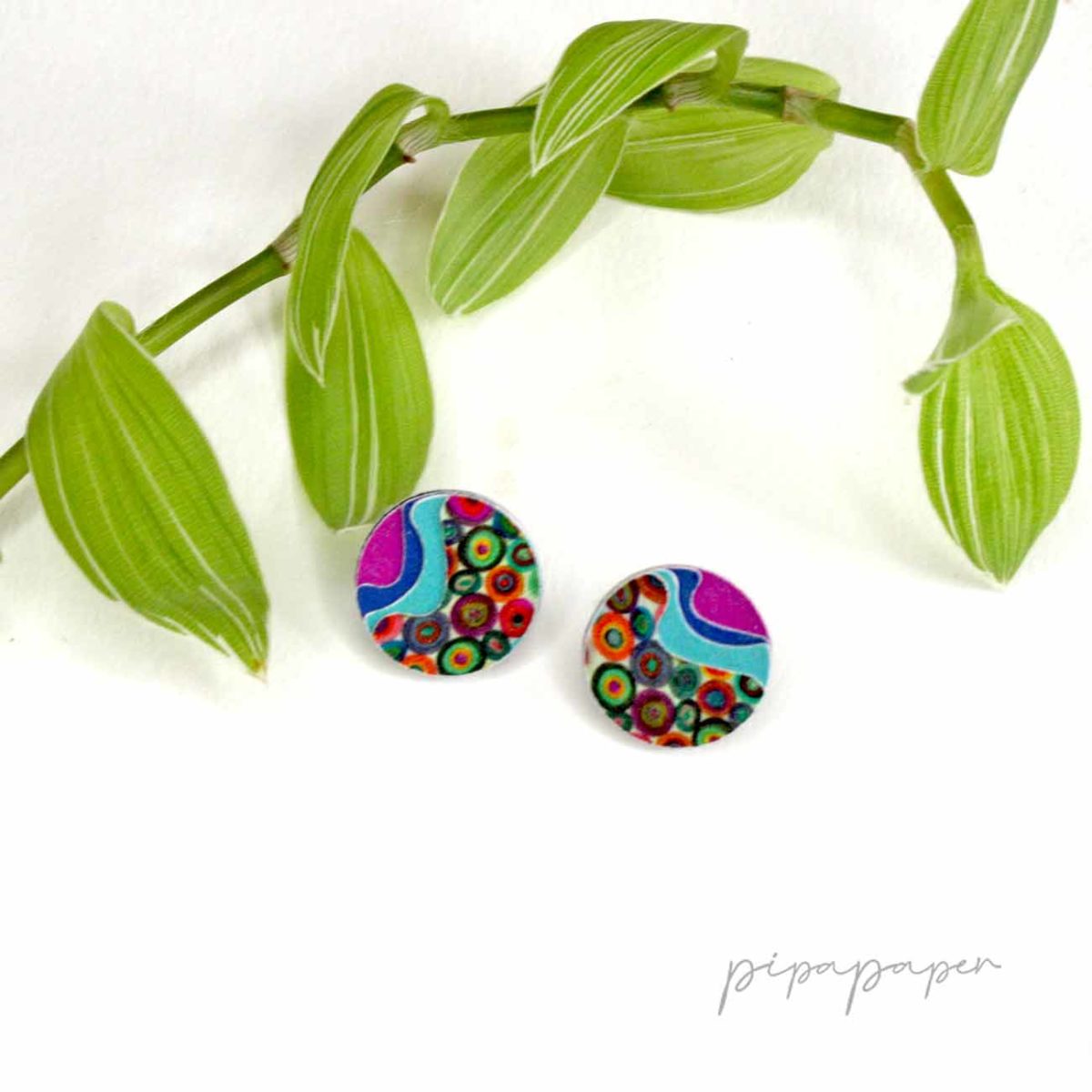 pendientes-alegres-originales-reciclado-ecologico-divertido–66 pendientes-pequeños-coloridos-alegres-ecologicos-boton