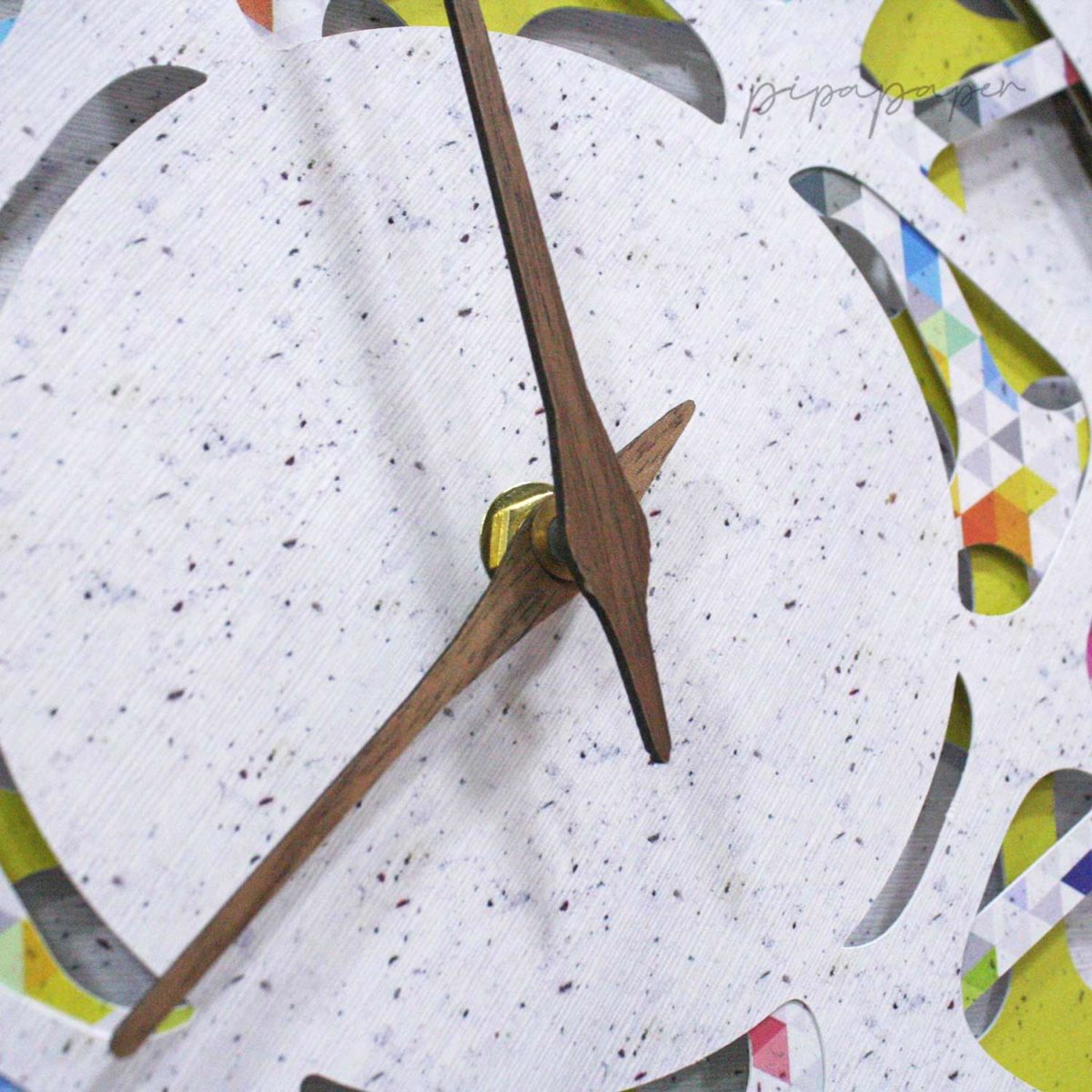 reloj pared artesanal papel reciclado 3D