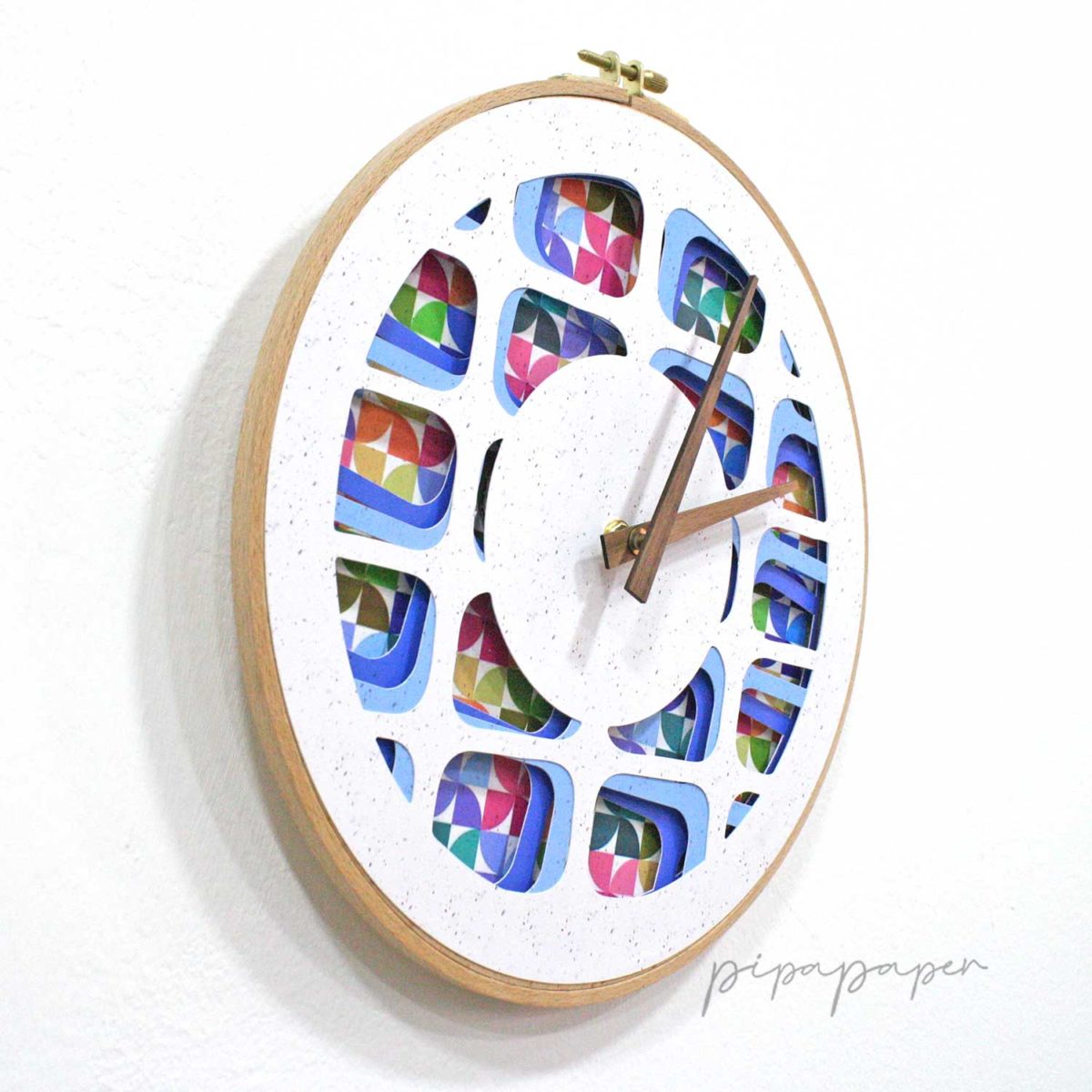 reloj pared artesanal papel reciclado 3D