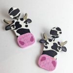 pendientes vaca divertida