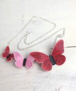 cadena gargantilla de mariposas multicolor alegres divertidas