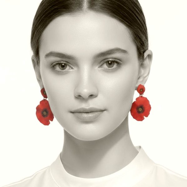 pendientes de amapola hechos con papel