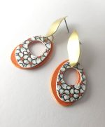 pendientes de elegantes y moderno de papel reciclado y acero hechos con papel