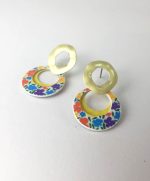 pendientes de elegantes y divertidos de papel reciclado y acero hechos con papel