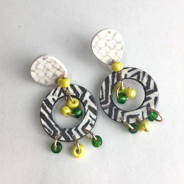 pendientes-diseño-originales-divertidos-coloridos-papel