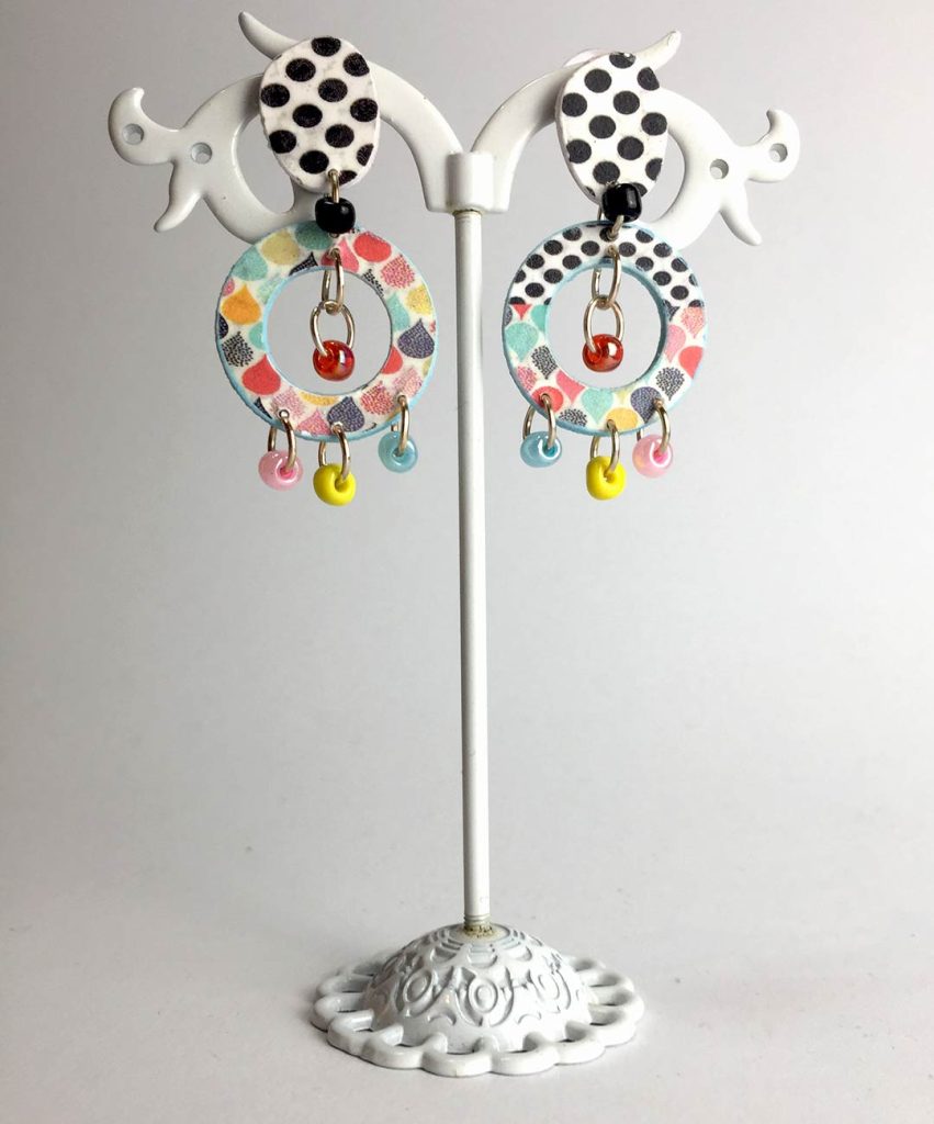 pendientes-diseño-originales-divertidos-coloridos-papel