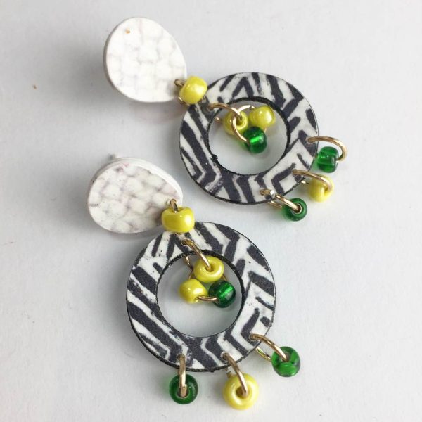 pendientes-diseño-originales-divertidos-coloridos-papel