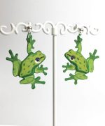 pendiente rana original papel