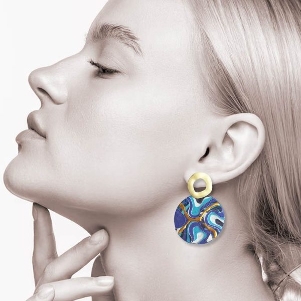 Pendientes plasma con papel reciclado y pintados a mano