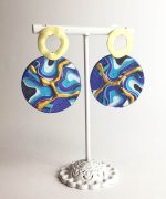 Pendientes plasma con papel reciclado y pintados a mano