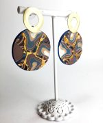 Pendientes plasma con papel reciclado y pintados a mano