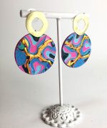 Pendientes plasma con papel reciclado y pintados a mano