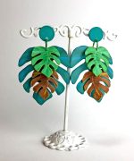 pendientes hoja de monstera papel reciclado