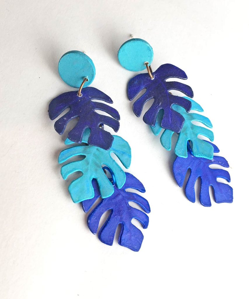 pendientes hoja de monstera papel reciclado